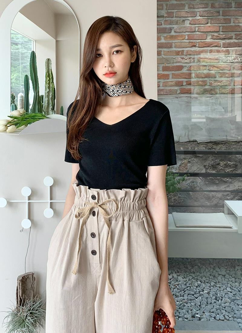 半袖Vネックニット・全3色