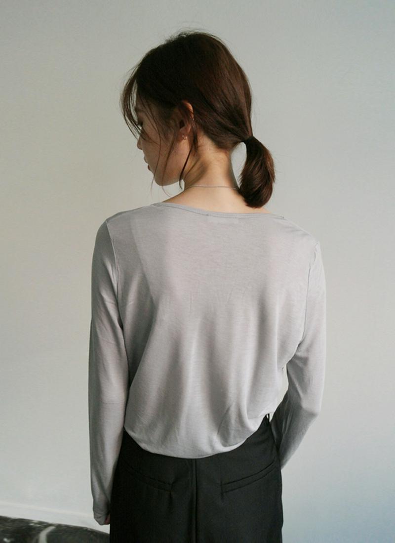 ラウンドネックシアーTシャツ