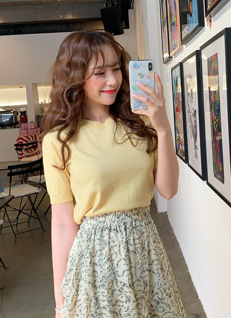 ショートパフスリーブニット