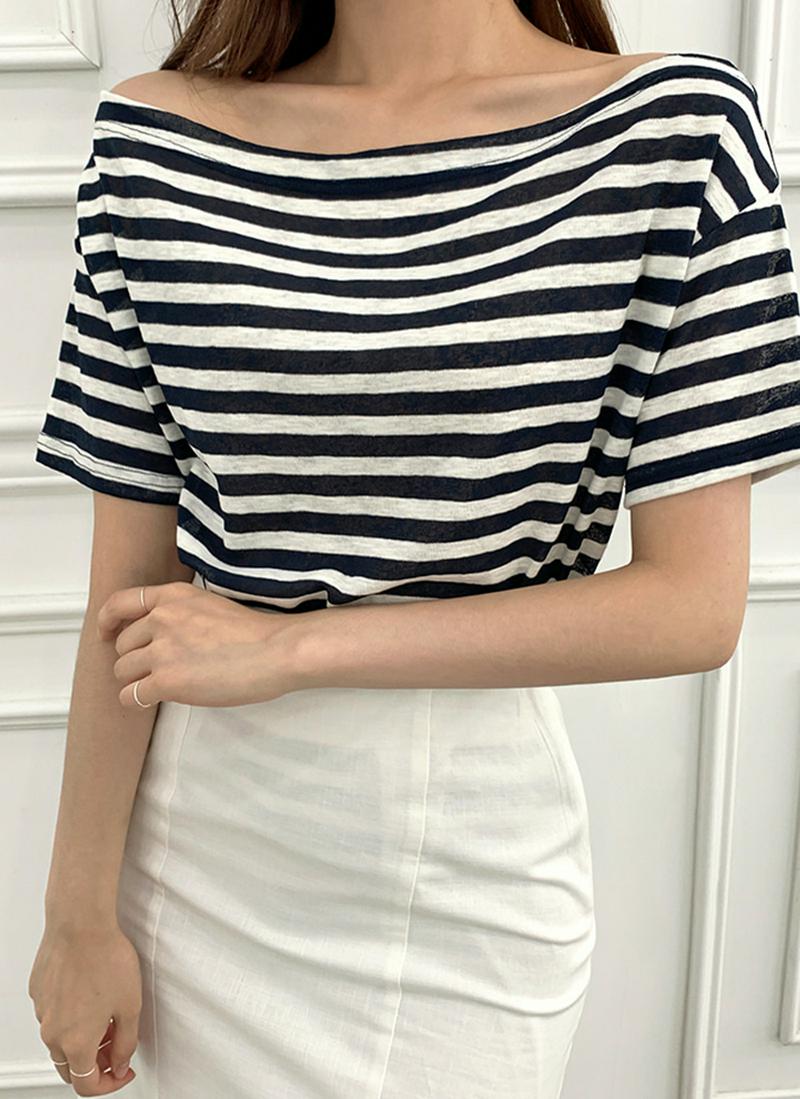 ボーダーオフショルコットンTシャツ