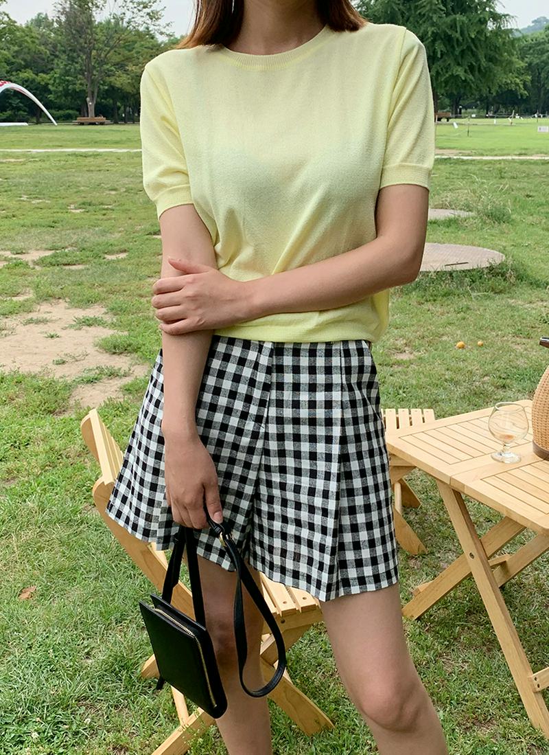 ラウンドネック半袖ニット