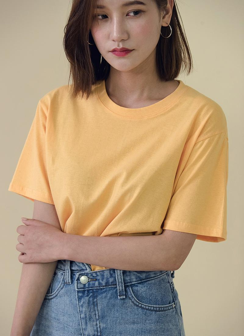 ラウンドネックハーフTシャツ