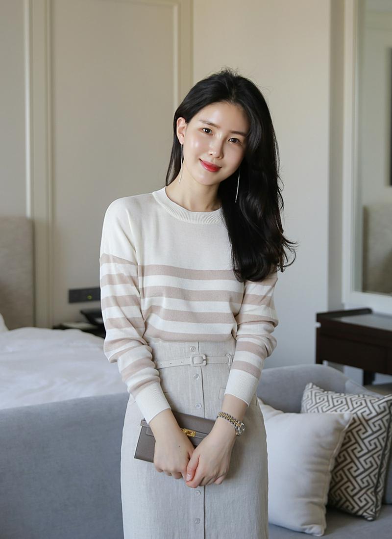 ラウンドリブネックボーダーニット