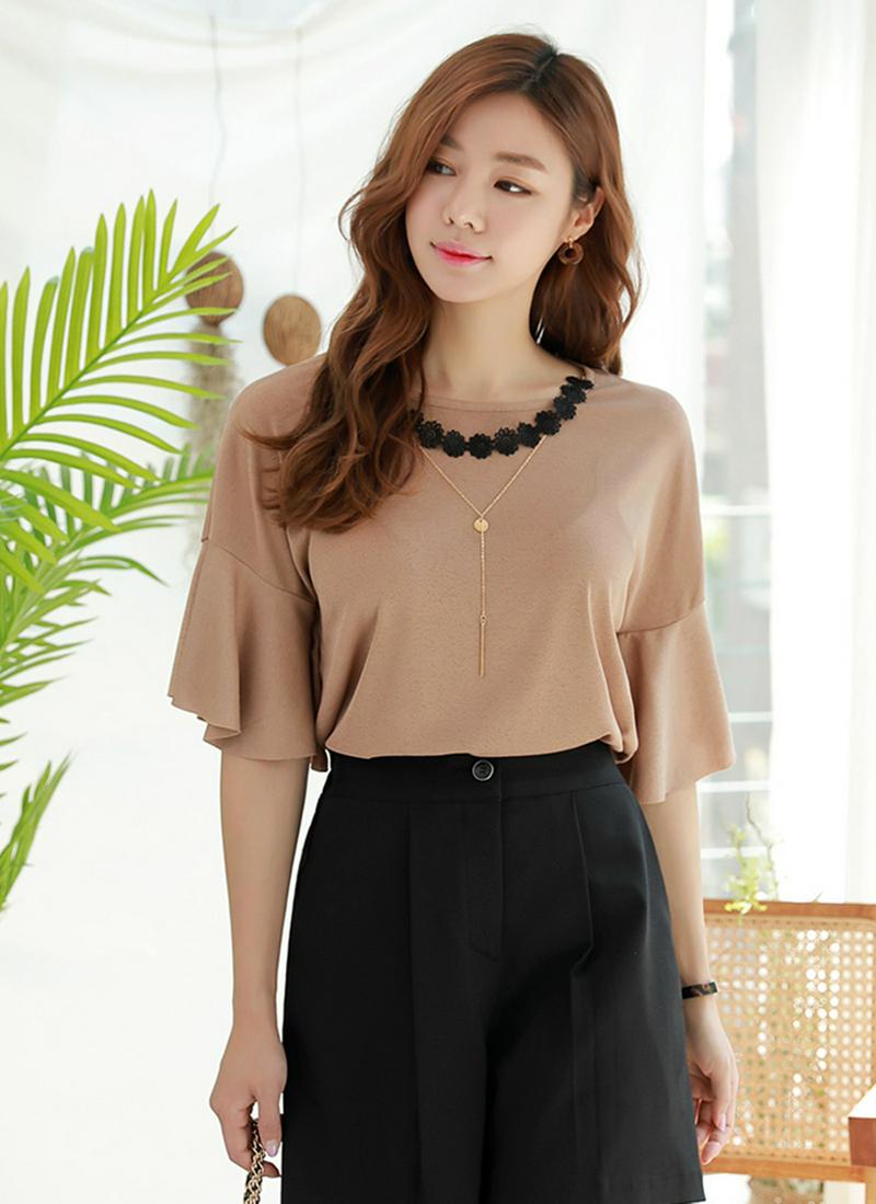 レイヤードネックレスSETフレアスリーブTシャツ