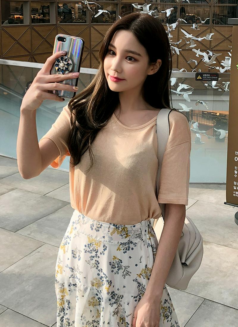 UネックドロップショルダーTシャツ