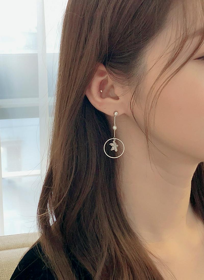 サークルフラワードロップピアス