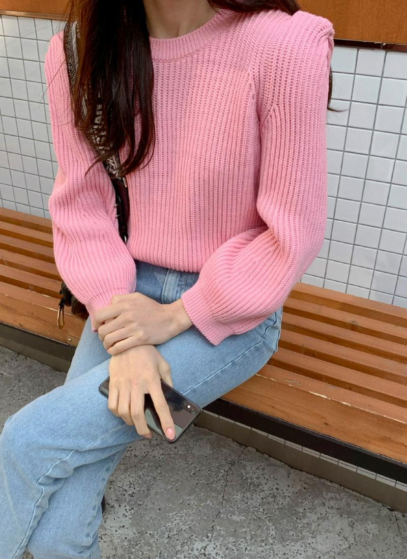 パフスリーブアクリルニット