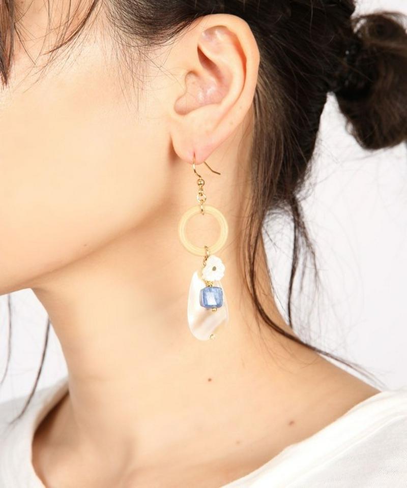K14GF ちびお花シェル×ウッドリングピアス