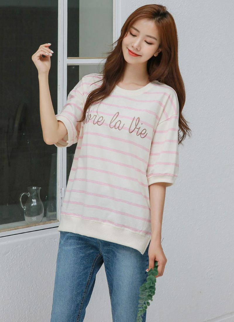 レタリングボーダーTシャツ