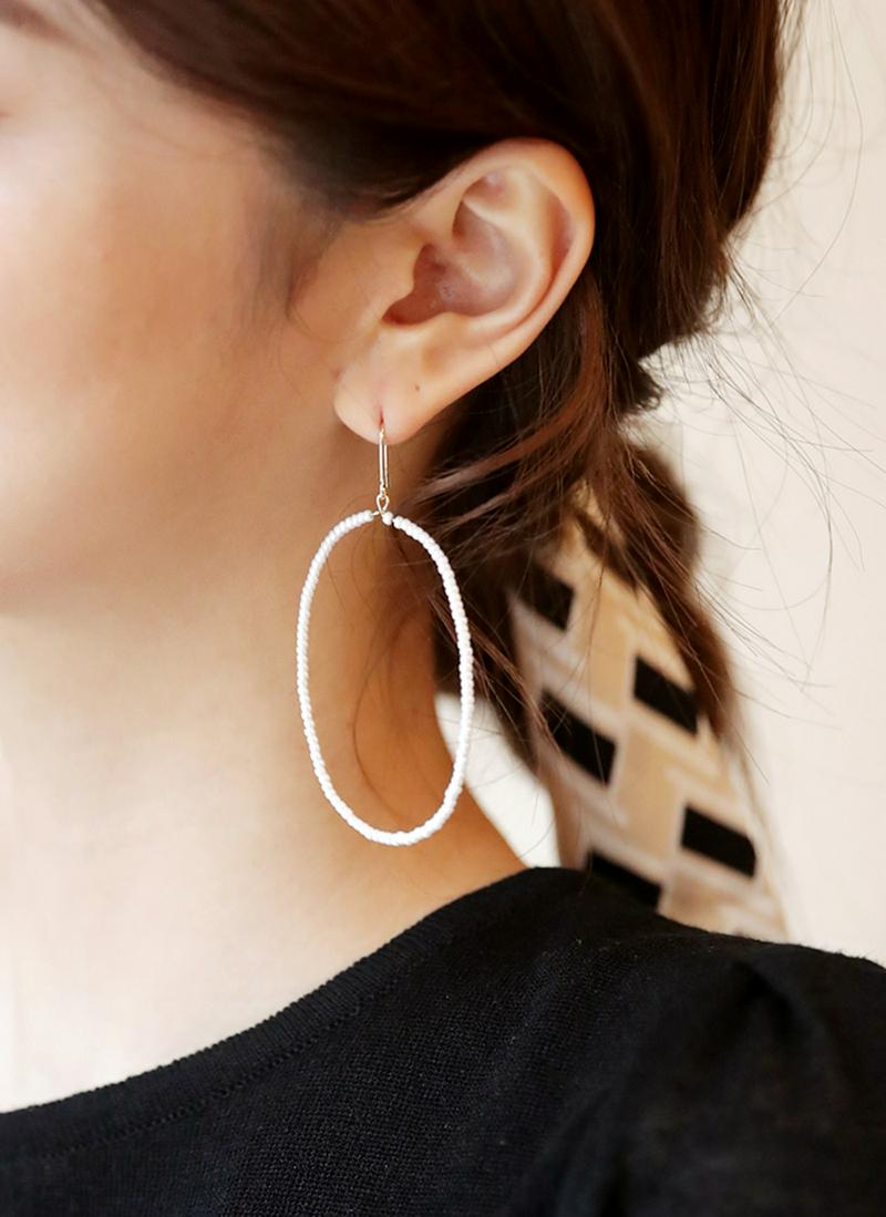 オーバルパールビーズピアス・全1色