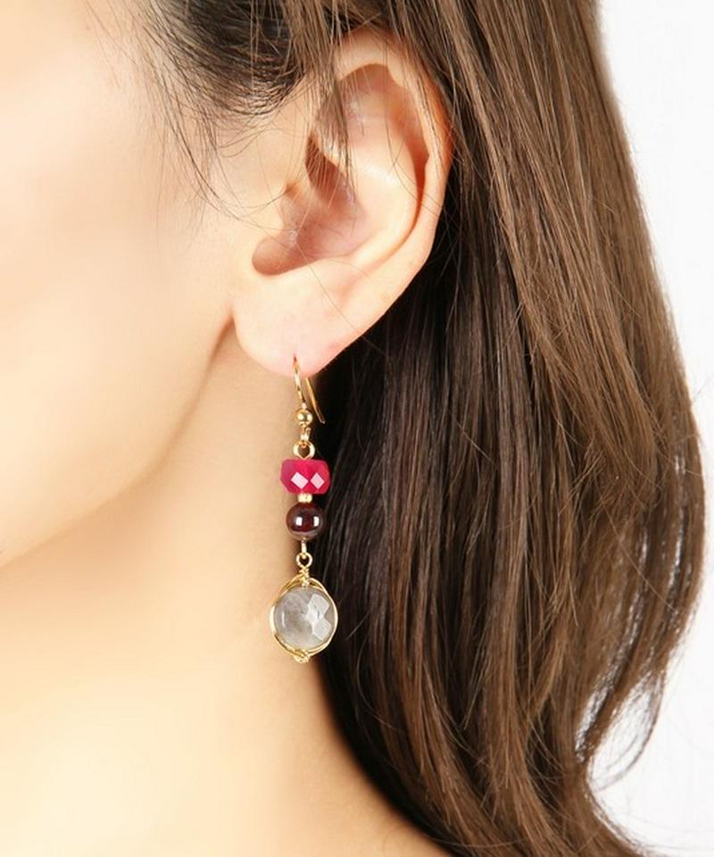 K14GF ガーネット×ラブラドライトピアス