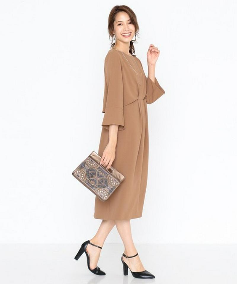 【洗える！】フロントタックストレート ドレス