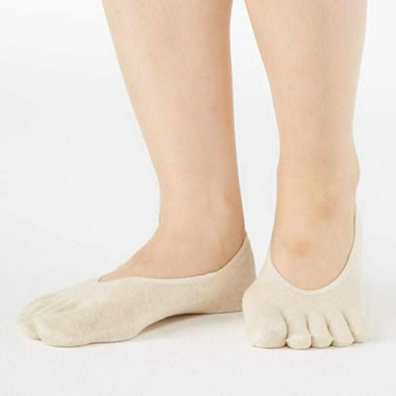 かかと滑り止め付き　５本指フットカバー（婦人・えらべる） ２３～２５ｃｍ・ベージュ