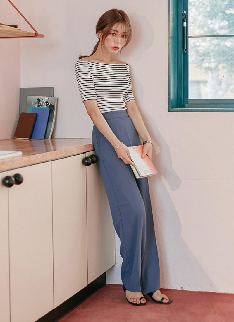 ボーダーオフショルスリムTシャツ