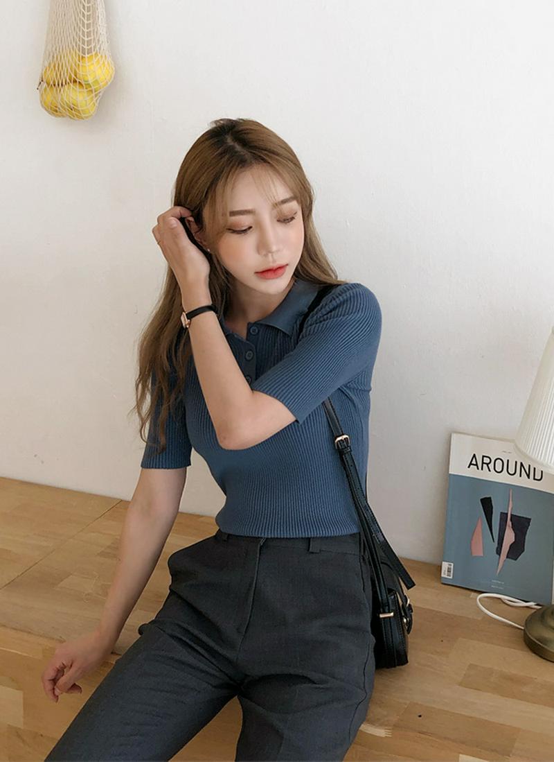 スリムフィットカラーニット