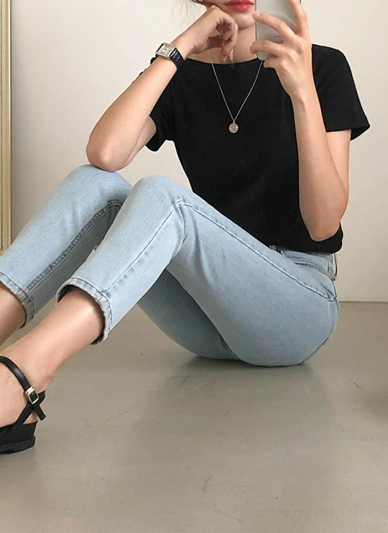 コットンボートネックTシャツ