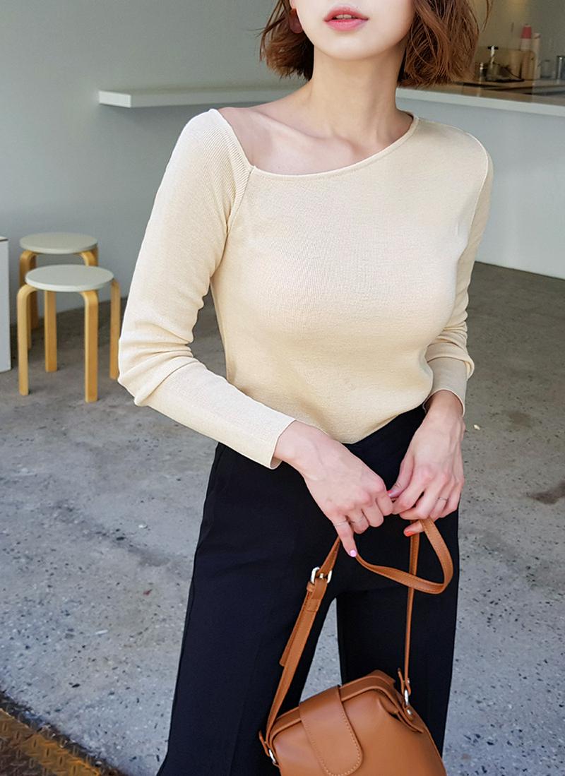 ワンオフショルニット・全2色