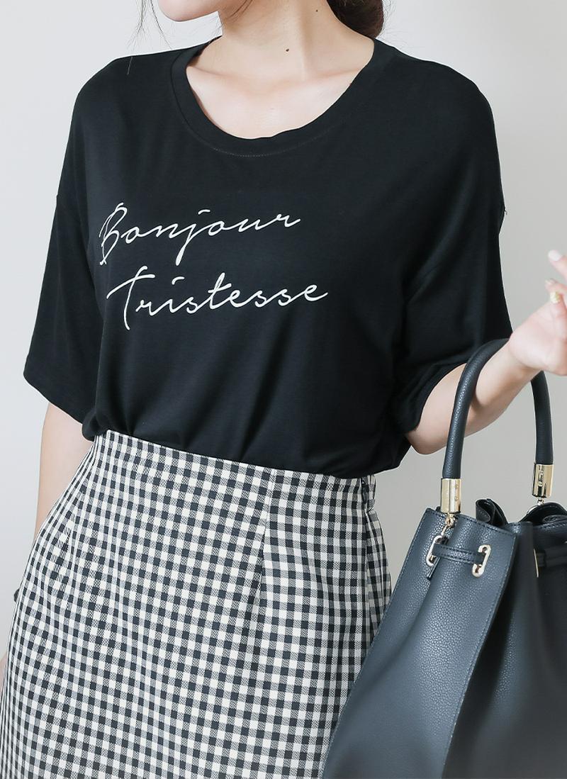 英字ラウンドネックTシャツ
