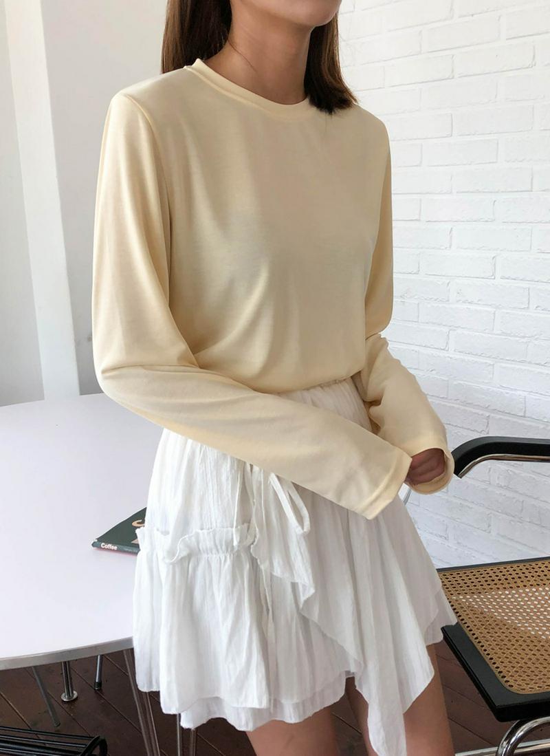 長袖ラウンドネックTシャツ