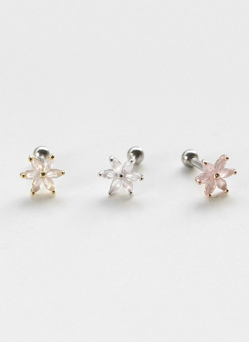 フラワーピアス