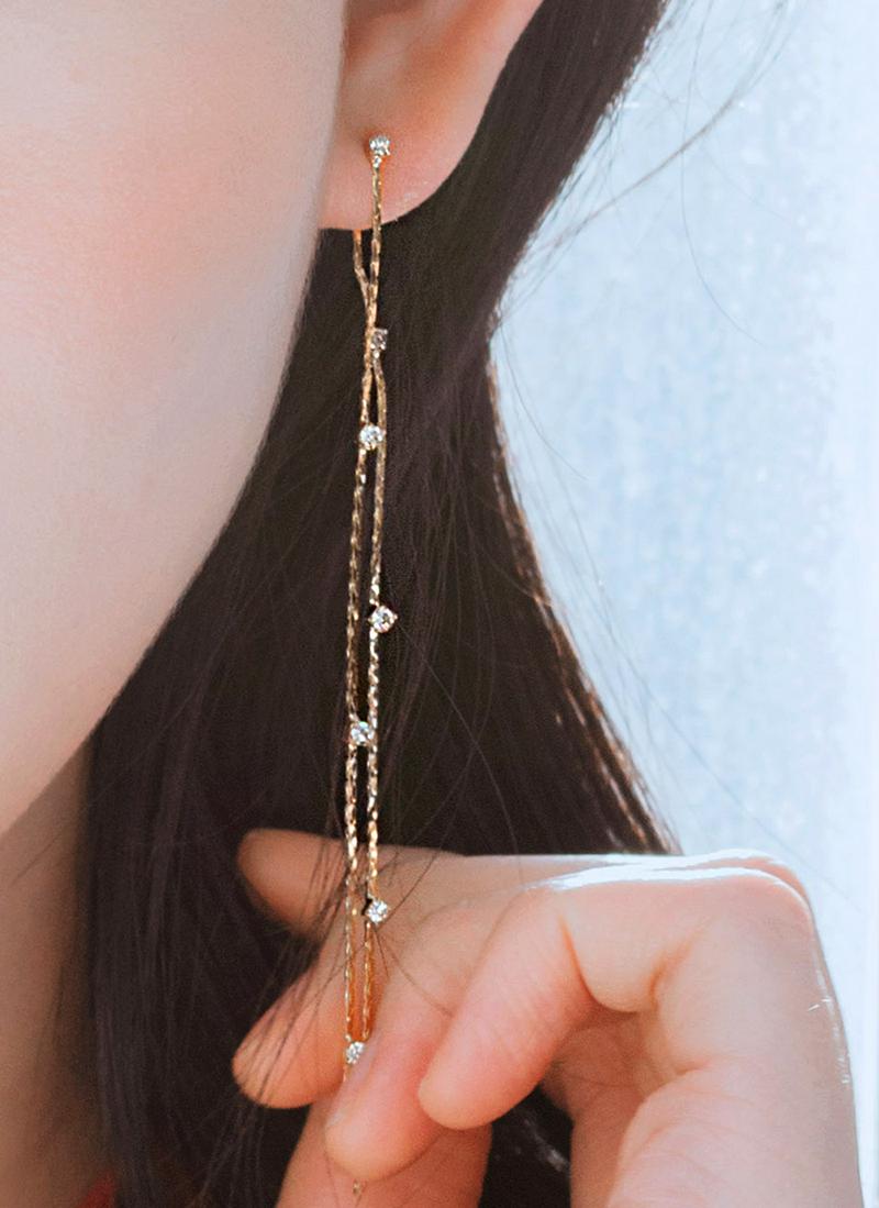 2TYPEチェーンポイントピアス