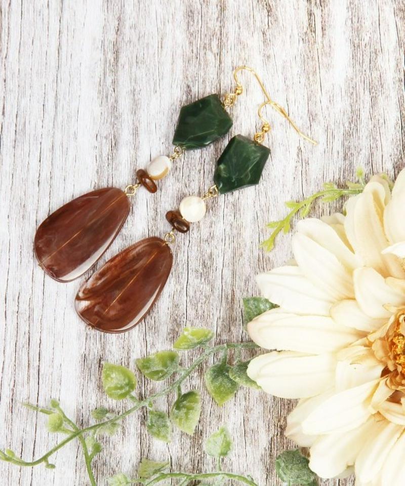 K14GF マーブルパーツ ブラウン×グリーンピアス