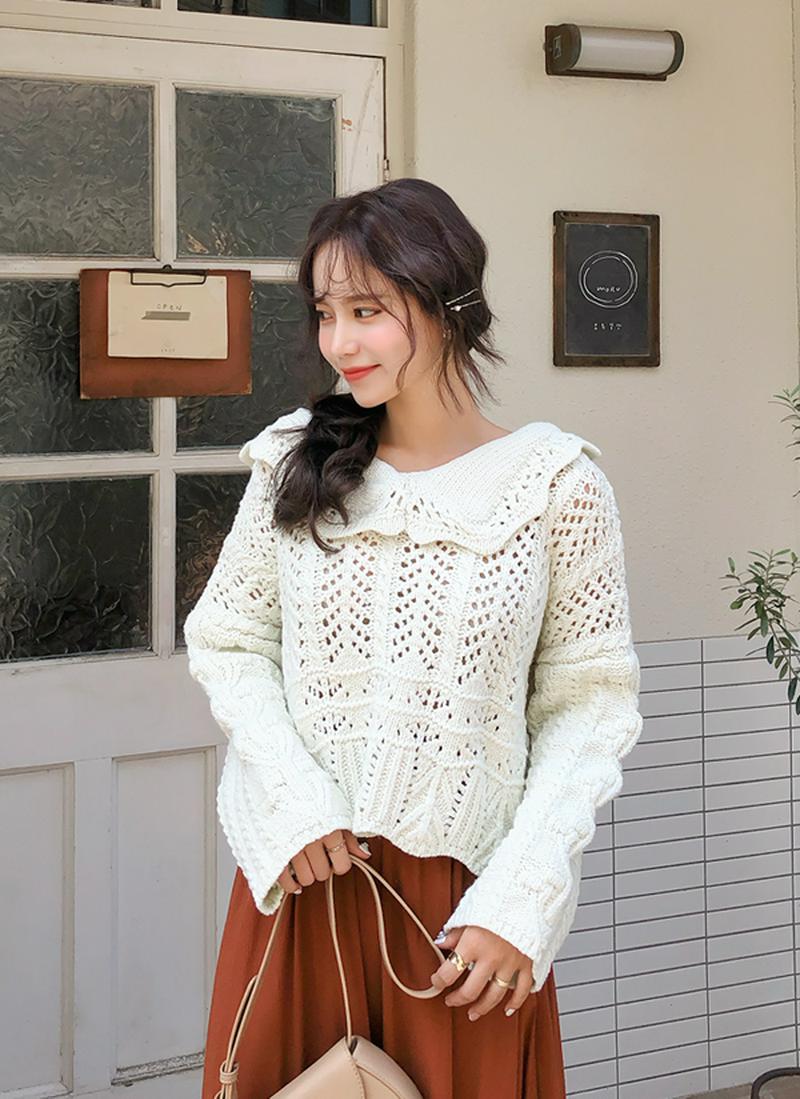 パンチングカラーニット