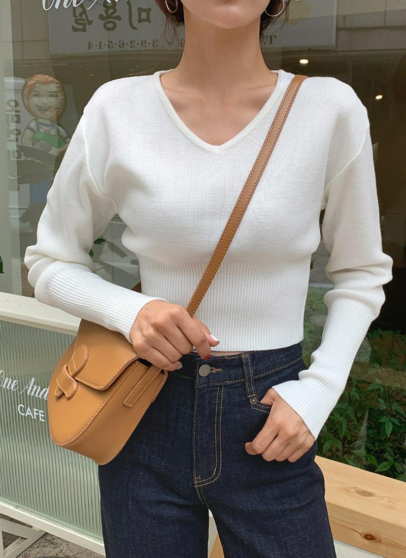 Vネッククロップドニット・全5色