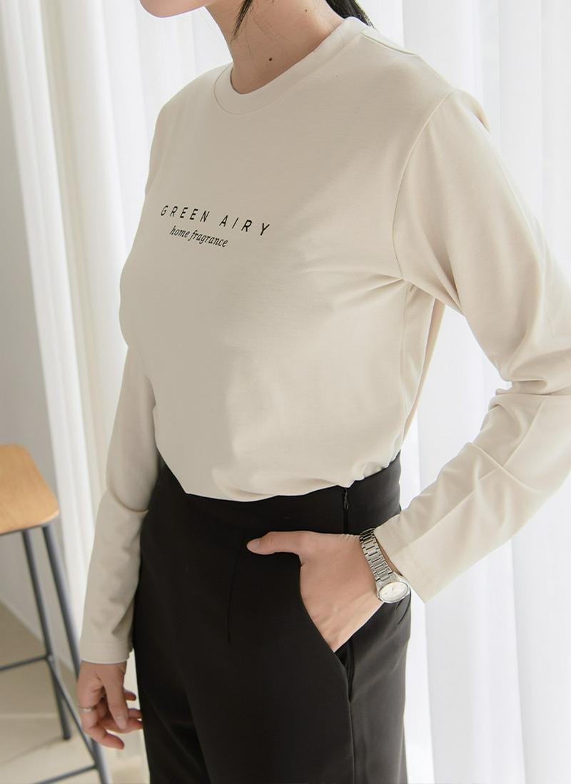 ロングスリーブレタリングTシャツ