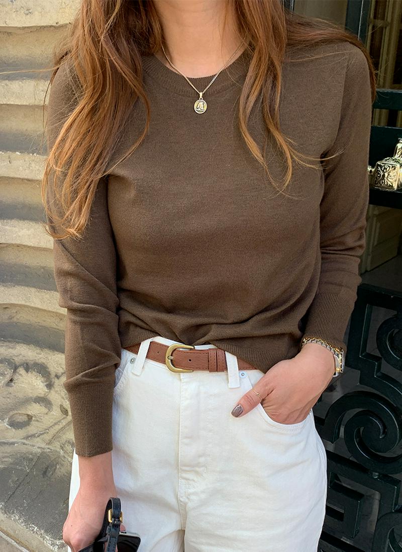 ソリッドカラーラウンドニット