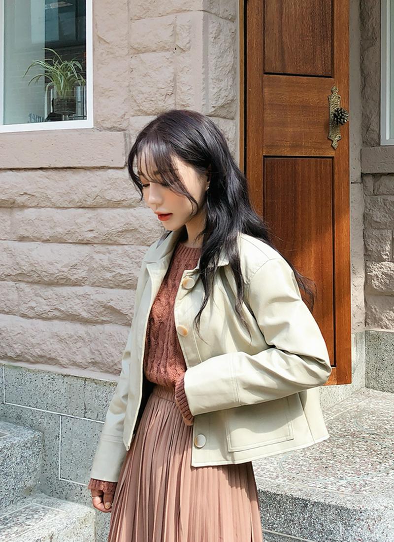 レザー調オーバージャケット