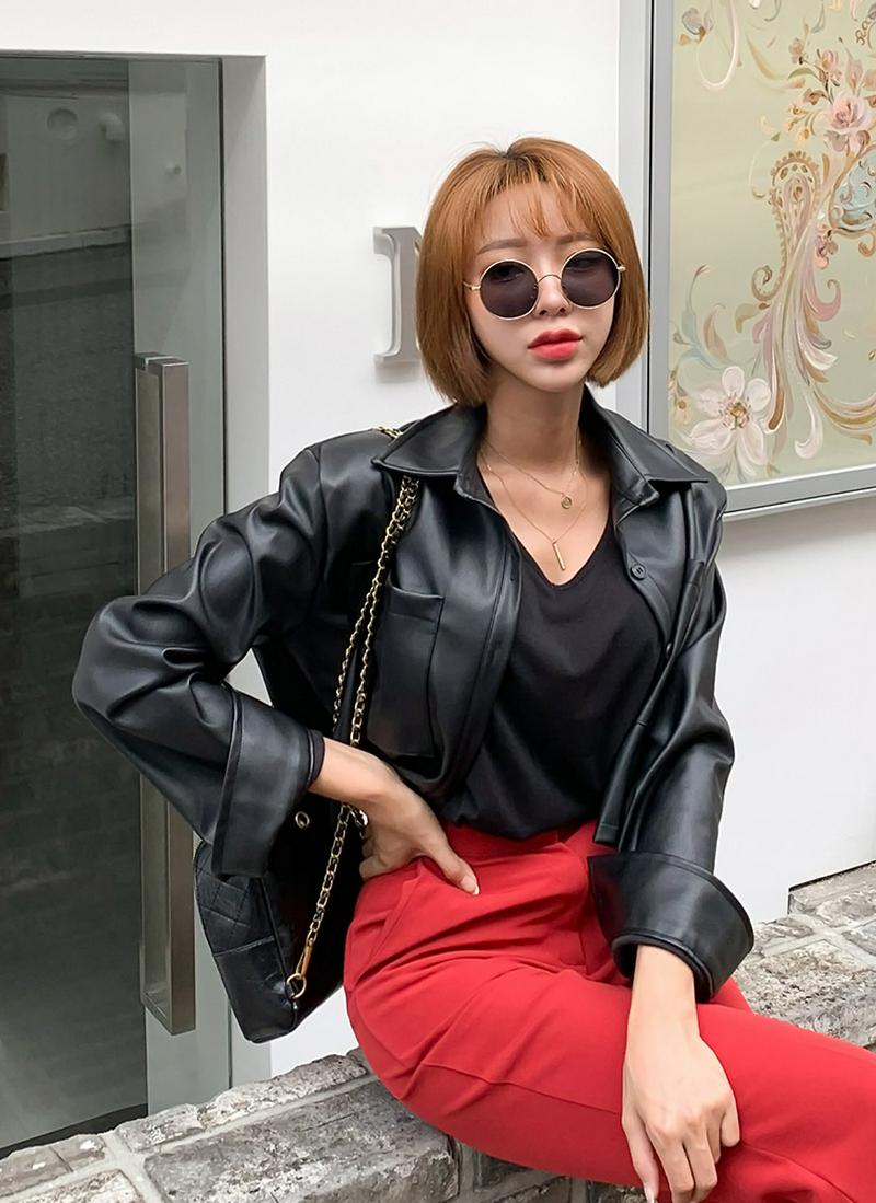 レザー調クロップドジャケット