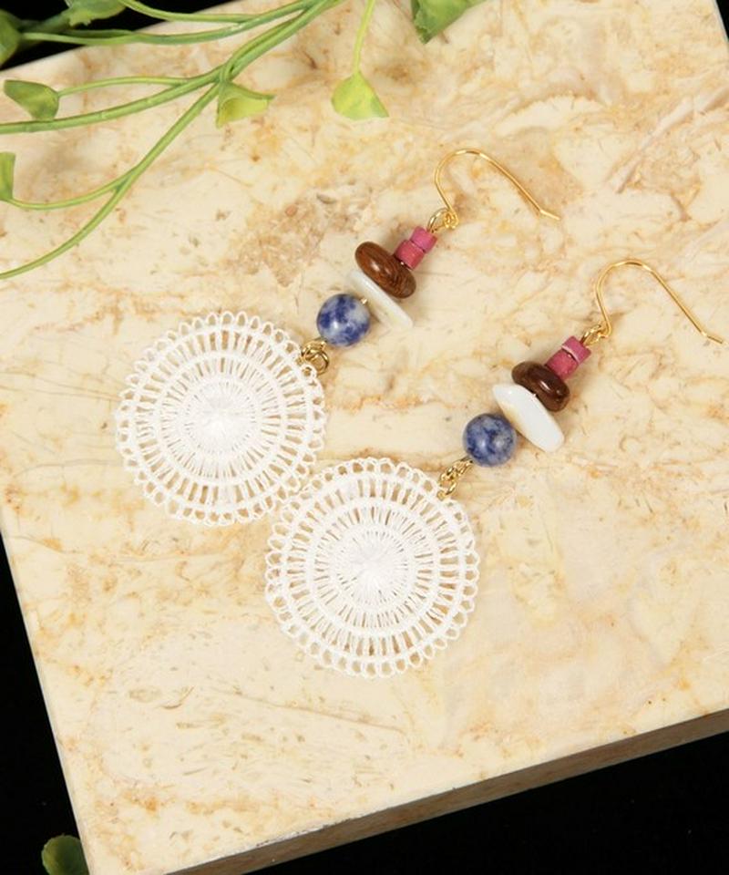 K14GF レースホワイト×ウッドピンクピアス