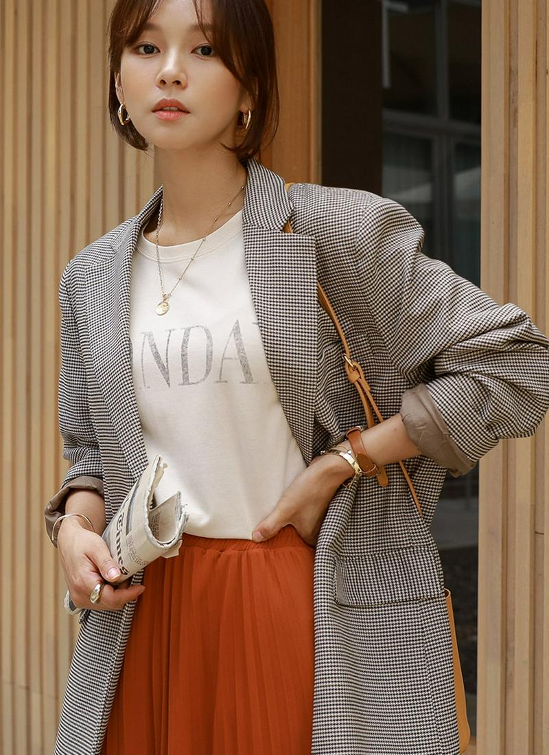 MONDAYプリントコットンTシャツ