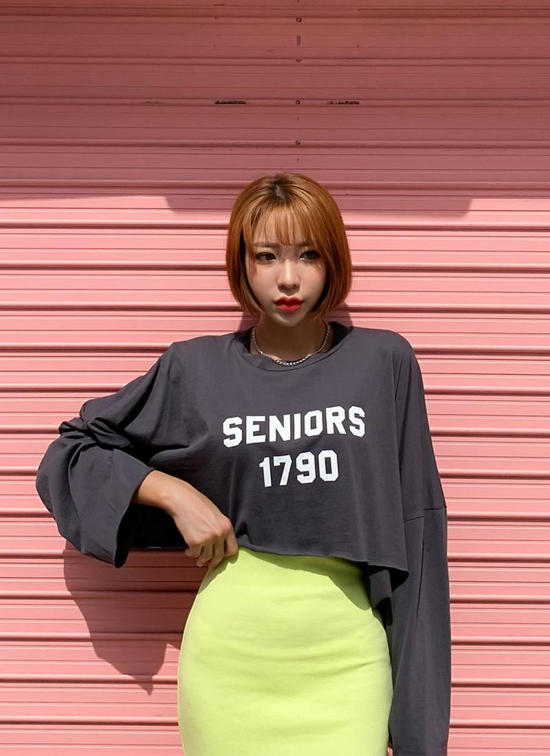 SENIORSクロップド長袖Tシャツ