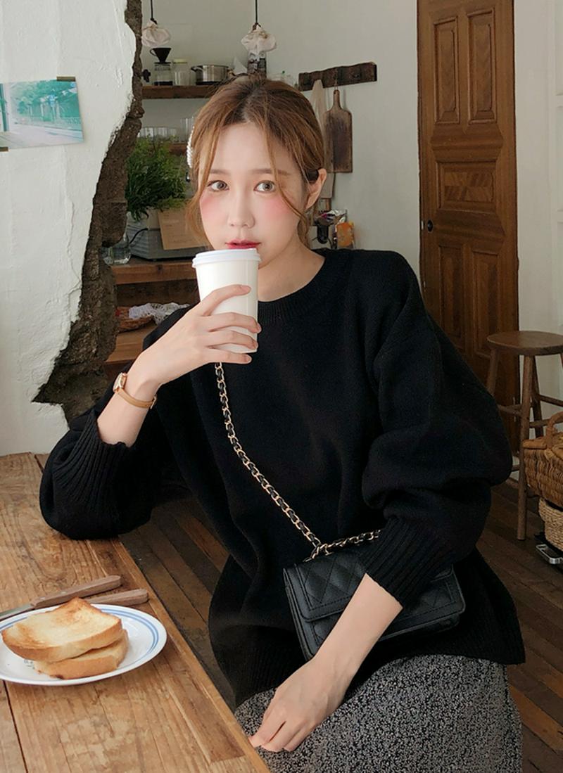 バルーンラウンドネックニット