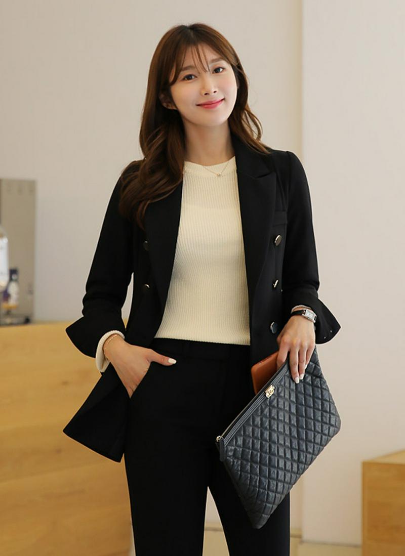 ゴールドボタンダブルジャケット