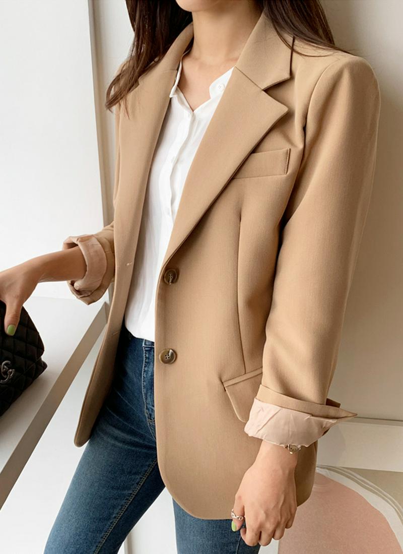 ツーボタンスリットジャケット