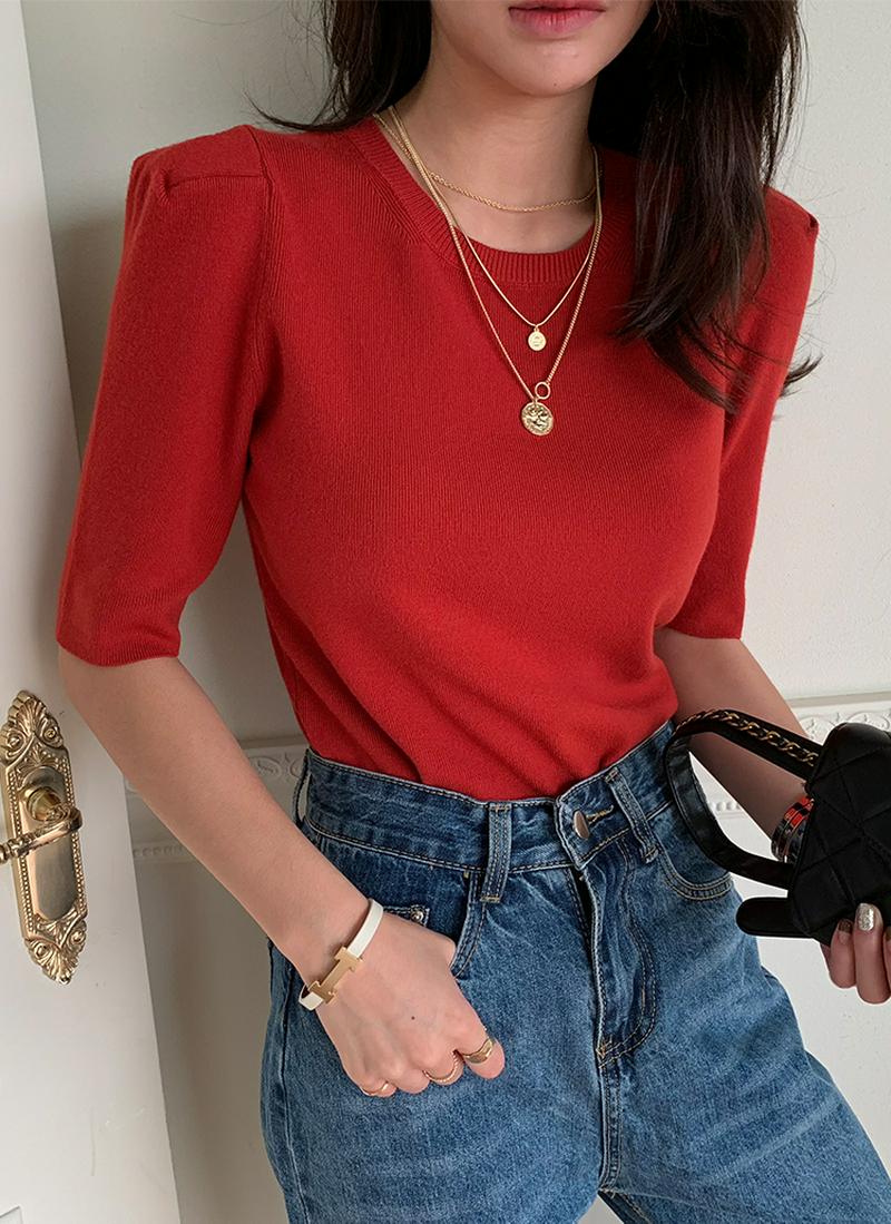 ショルダーポイントニット