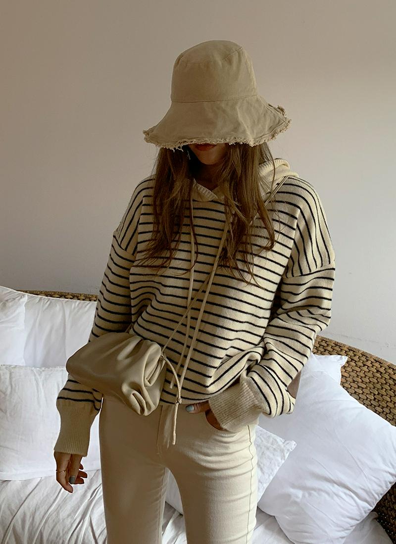 ボーダーニットフーディ