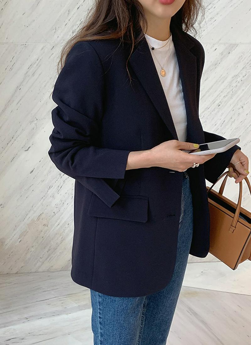 シンプルモダンジャケット