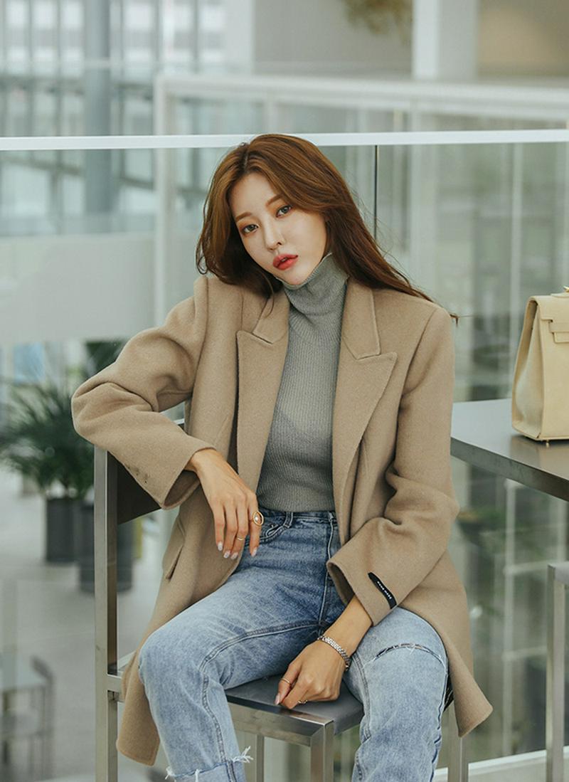 ウール混ベルト付ジャケット