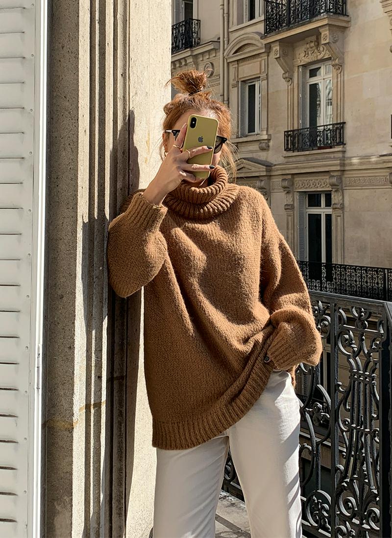 アルパカ混タートルネックニット