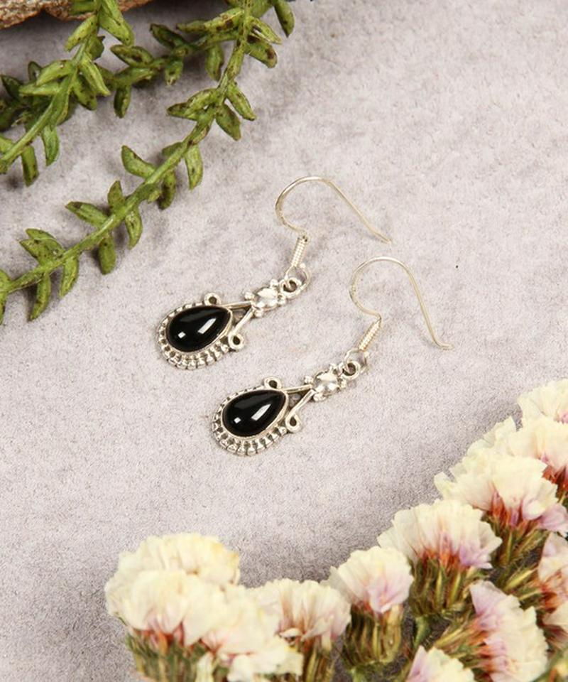 【フランス買付】シルバー925 オニキスピアス