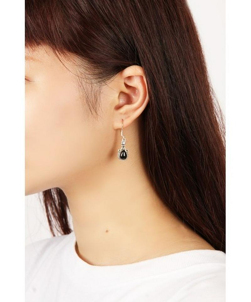 【フランス買付】シルバー925 オニキスピアス