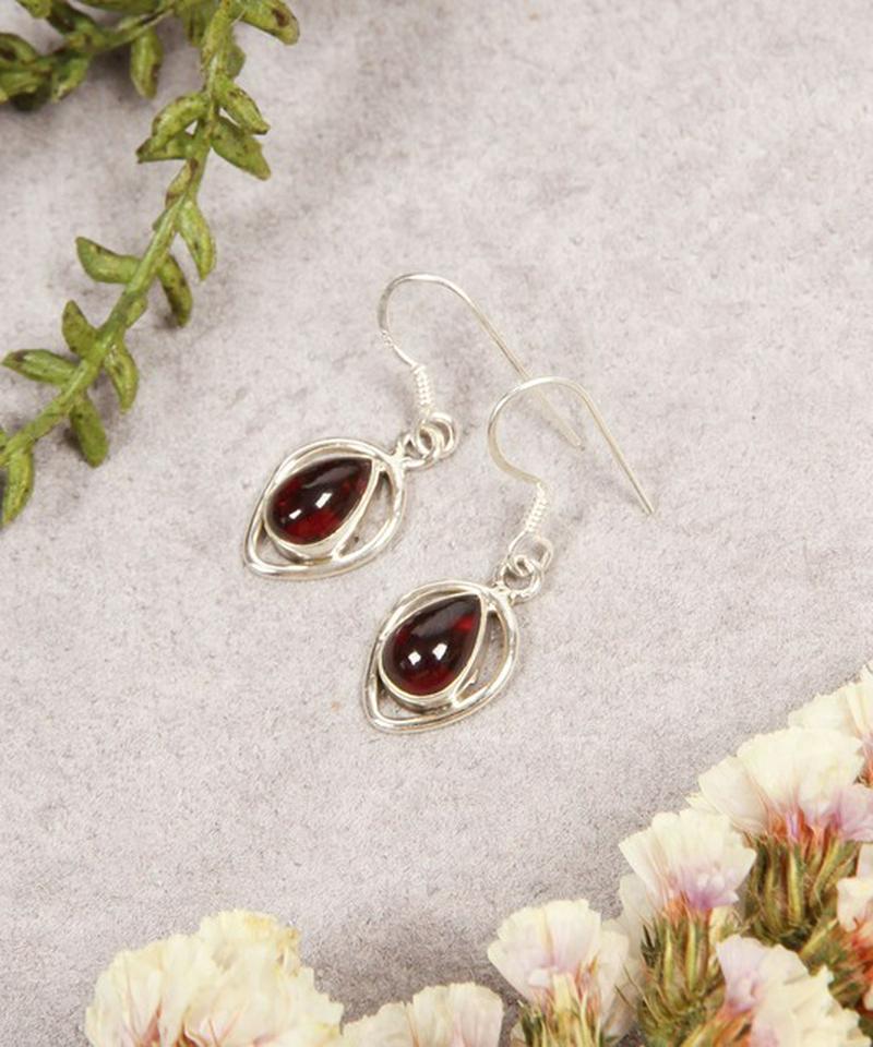 【フランス買付】シルバー925 ガーネットドロップピアス