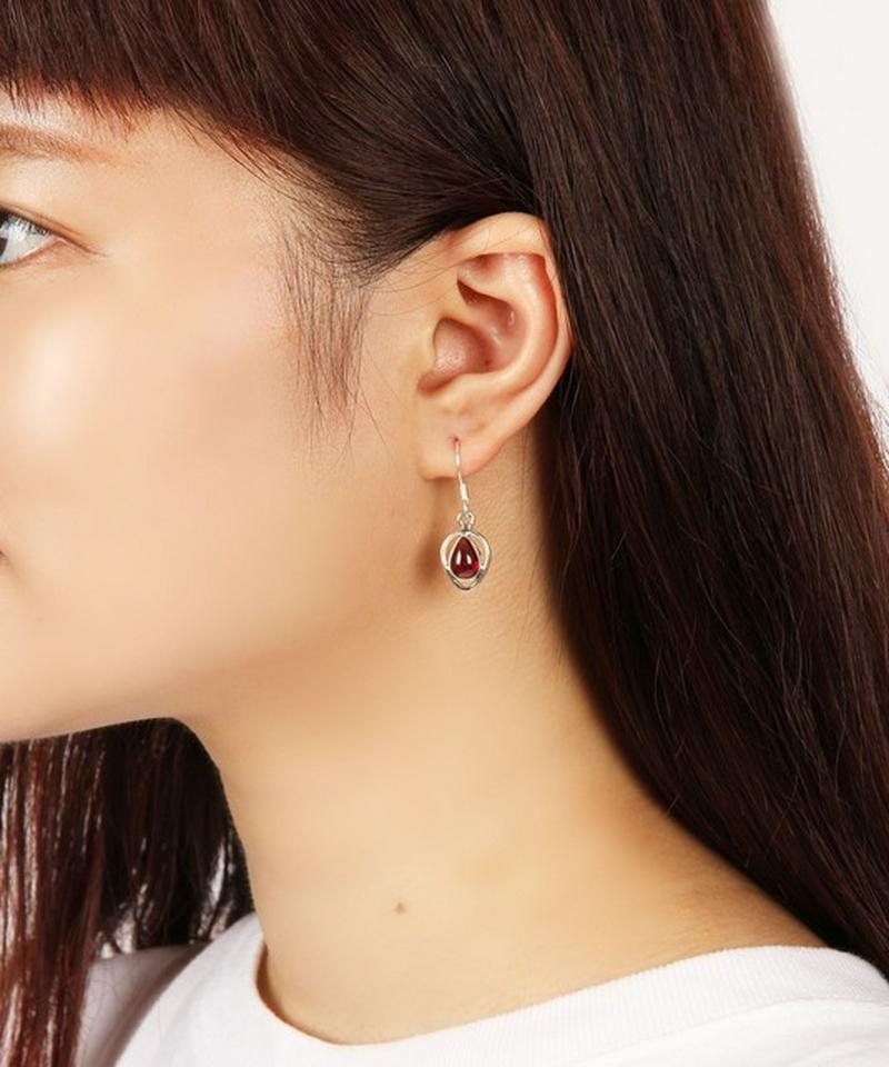 【フランス買付】シルバー925 ガーネットドロップピアス