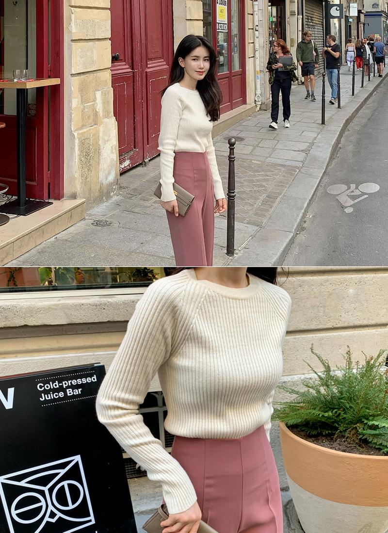 ストレッチリブニット