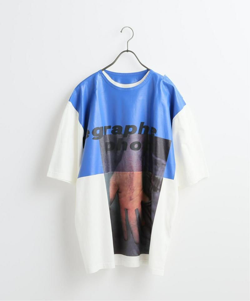 【UN PORTABLE／アン ポータブル】 PHOTOGRAPHY HAND：Tシャツ