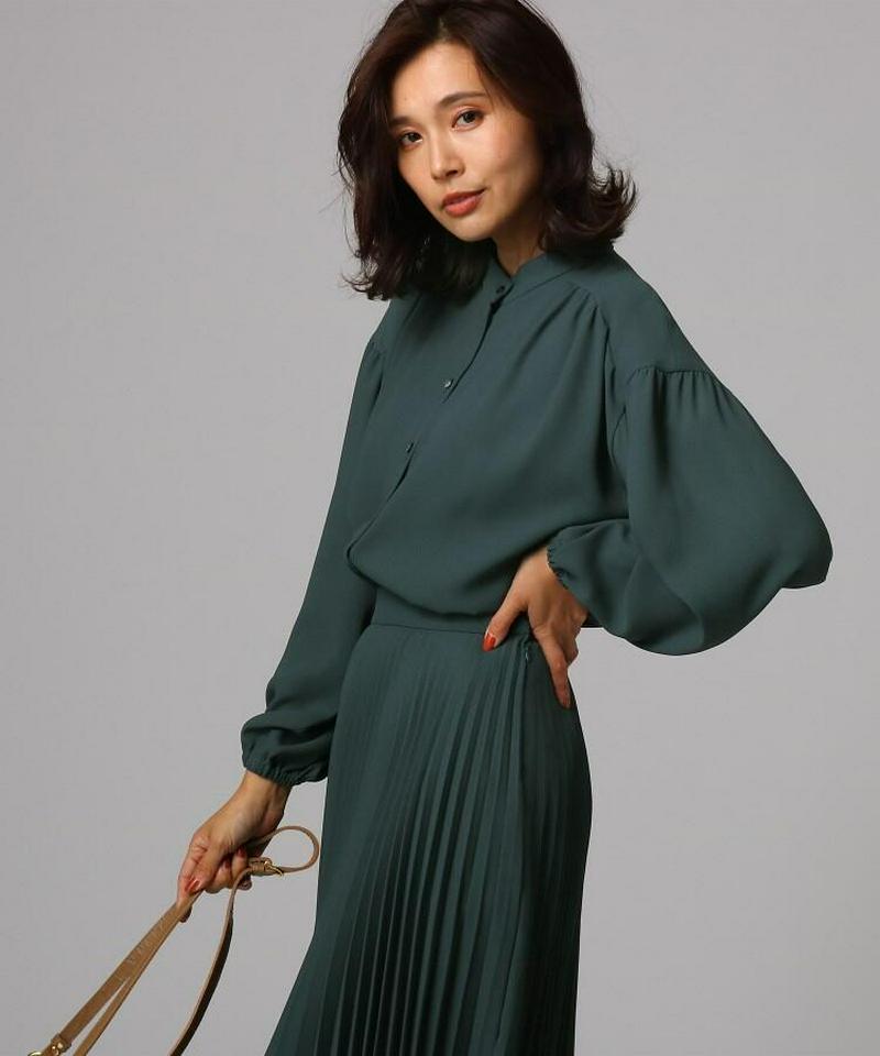 【洗える】バックサテンギャザーブラウス